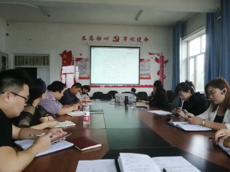 e1be3b083a4b460ca0d2513d6130c227.jpg