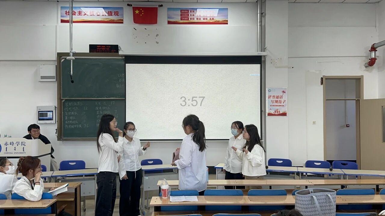 4c85a373c42d4cdab6bea1179ff7c300.jpg